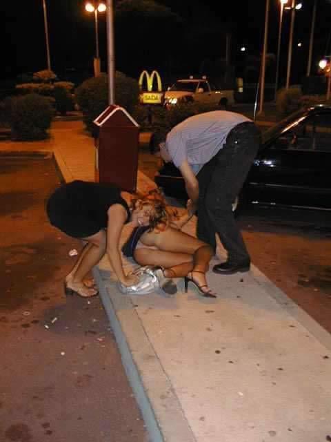 borrachas tiradas, ebrias muy putas