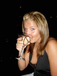 descuidos en la disco, fotos porno infraganti