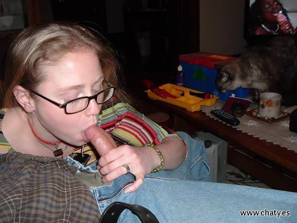 secretarias chupando pollas, chicas con gafas putas