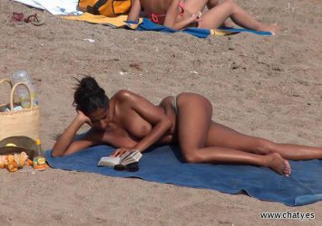 voyeur en la playa amateur, guarras desnudas en la playa