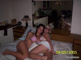 amigas españolas putas, salir con amigas