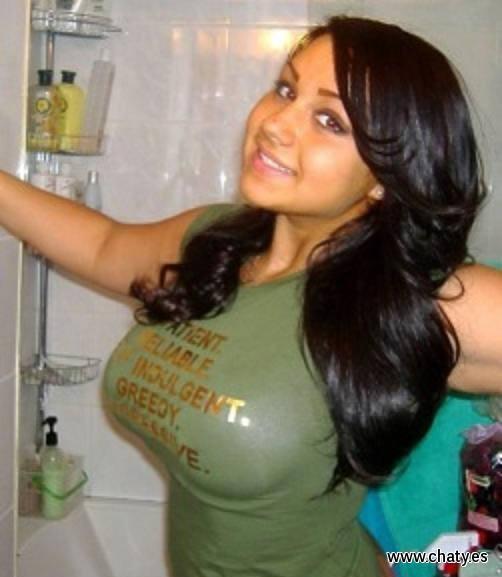 chicas con pedazo de tetas gordas, redondas