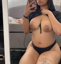 senos de morenas grandes riquisimos