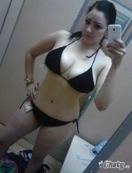 Probandose un bañador