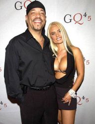 Descuidos de famosas: accidente en premios