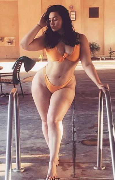 Por si te gustan las gordas caderonas